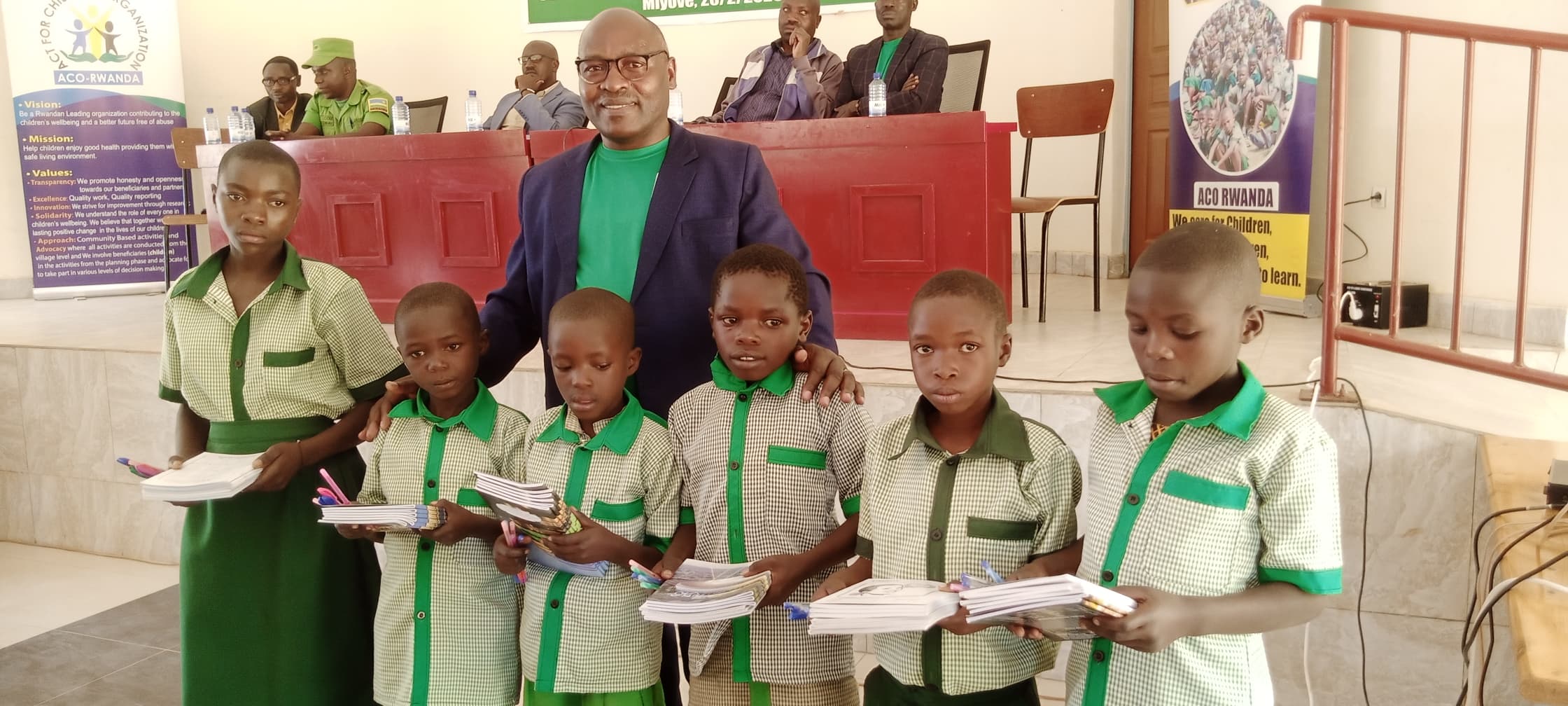 Children presenting their rights club project